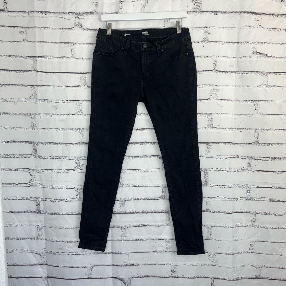 a.n.a. A New Approach Faded Black Mid Rise Skinny Jeans Women’s 8 Stretch Denim